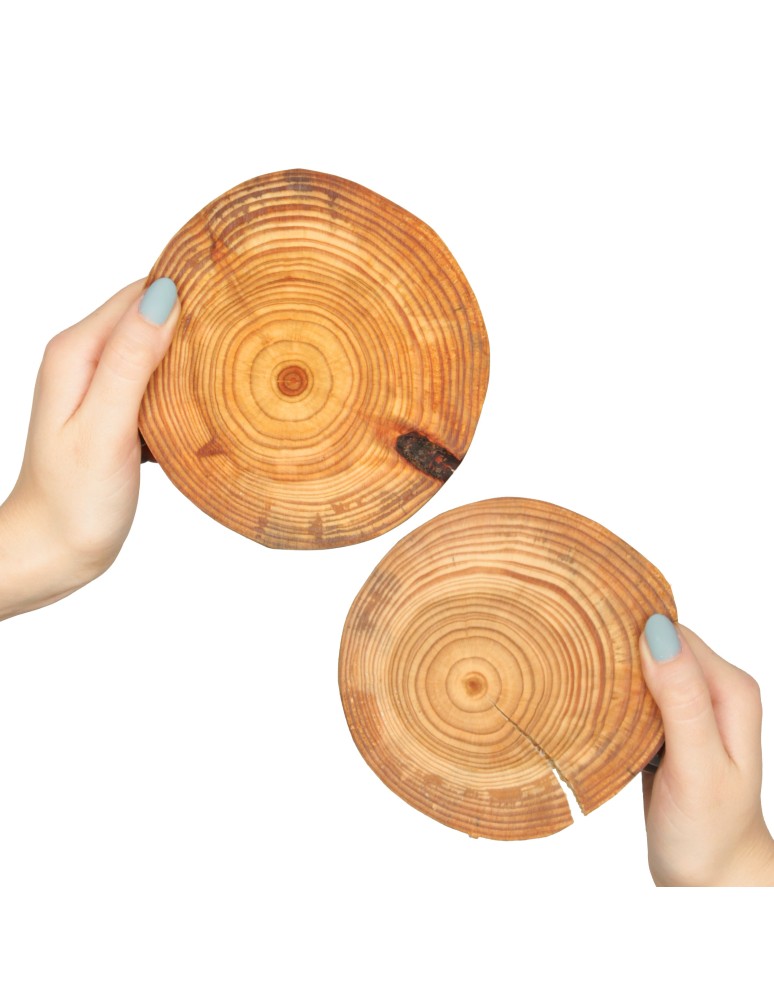 Zestawy Podkładek Na Stół - Podkładki na Stół  z Modrzewia ◎ Okorowane i Olejowane ◎ ø 12-15 cm ◎ 2 sztuki - produkt MODO24.PL 1
